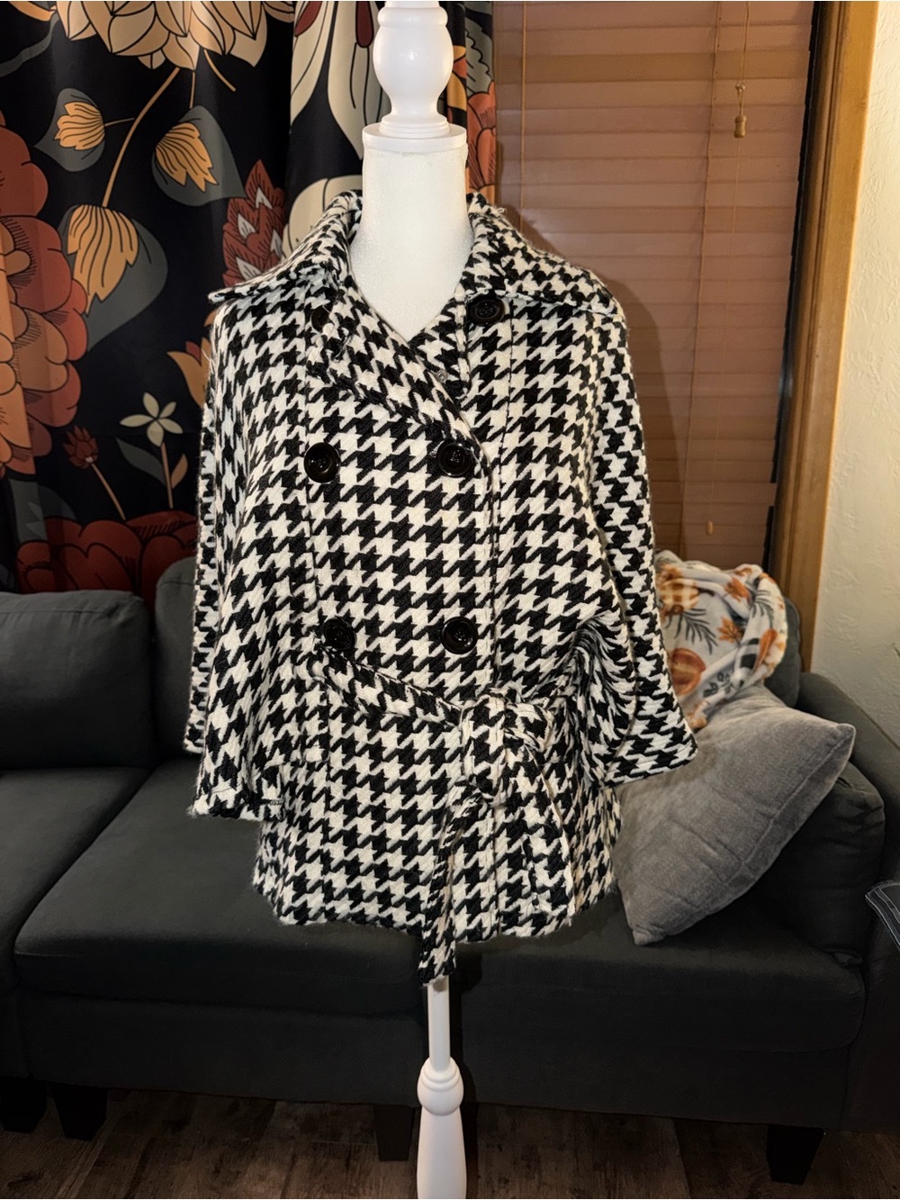 Steve Madden Women's Black/White Houndstooth Belted Pea Coat Short M/L